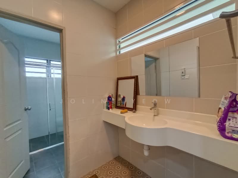 Semi-Detached House for Rent in Meru Mutiara (Ipoh) - Joline YEOW - Bathroom - PropertyGuru.com.my