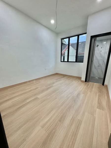 2-storey Terraced House for Sale in Permas Jaya (Johor Bahru) - Lewis Tai - Interior - PropertyGuru.com.my