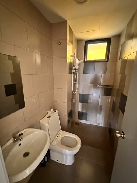 Servis Apartment untuk Disewa di Helix2 @ PJ South - Foo Sek Mou - Bathroom - PropertyGuru.com.my