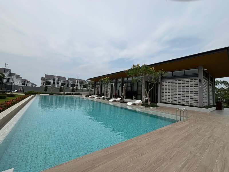 2-storey Terraced House for Sale in Taman Mount Austin (Tebrau) - Rene Tew - Exterior - PropertyGuru.com.my