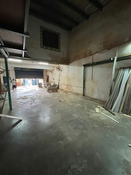 Terrace Factory for Rent in Taman Perindustrian Kota Puteri (Masai) - Tan Bing Yi - Interior - PropertyGuru.com.my