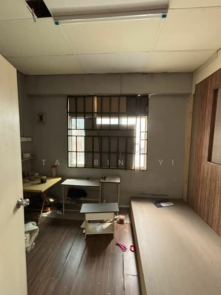Terrace Factory for Rent in Taman Perindustrian Kota Puteri (Masai) - Tan Bing Yi - Bedroom - PropertyGuru.com.my