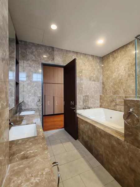 Rumah Banglo untuk Disewa di Iskandar Puteri (Nusajaya) (Johor) - Angelina Tan - Bathroom - PropertyGuru.com.my