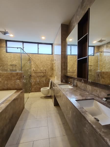 Rumah Banglo untuk Disewa di Iskandar Puteri (Nusajaya) (Johor) - Angelina Tan - Bathroom - PropertyGuru.com.my