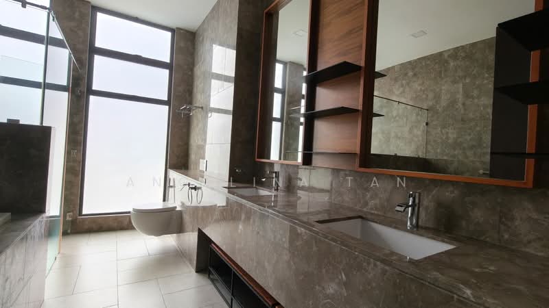 Rumah Banglo untuk Disewa di Iskandar Puteri (Nusajaya) (Johor) - Angelina Tan - Bathroom - PropertyGuru.com.my
