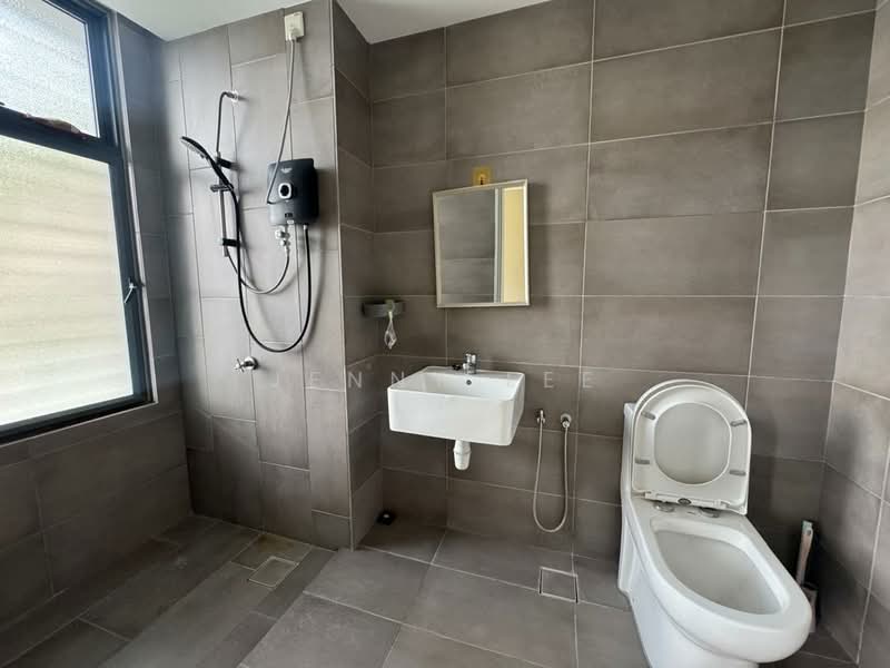 Kondominium untuk Disewa di Riana South - Jenny Lee - Bathroom - PropertyGuru.com.my