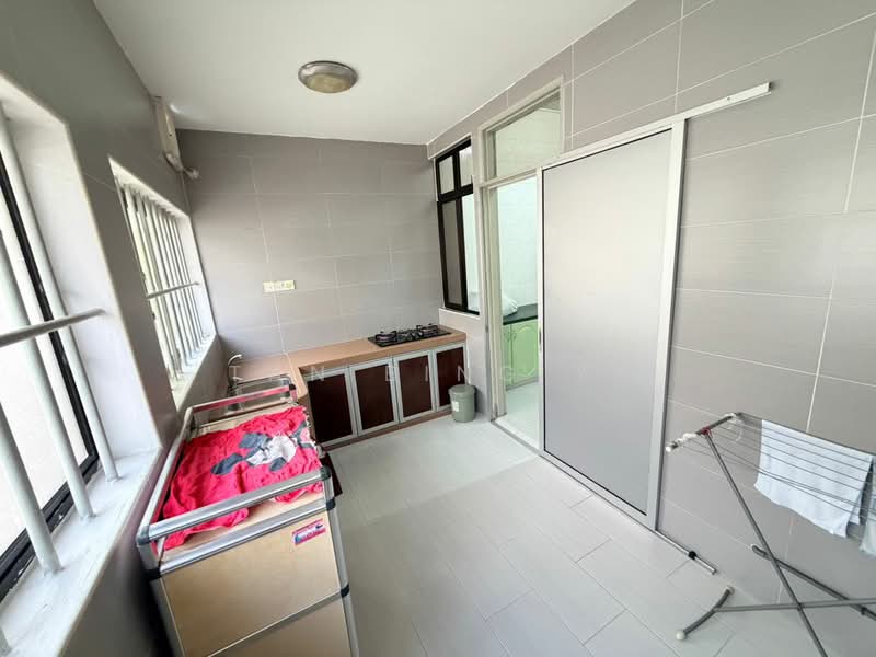 2-storey Terraced House for Sale in Taman Sutera (Johor Bahru) - Tan Bing Yi - Kitchen - PropertyGuru.com.my