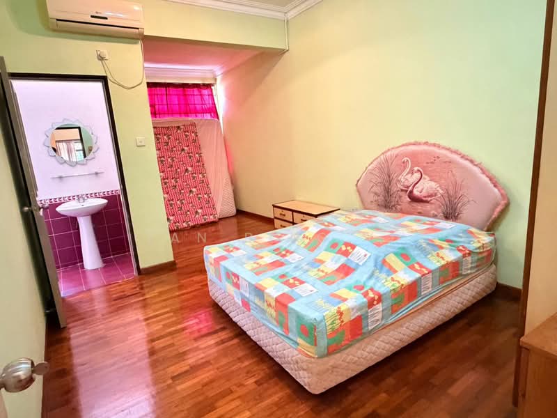 Rumah Teres 2 Tingkat untuk Dijual di Skudai (Johor) - Tan Bing Yi - Bedroom - PropertyGuru.com.my