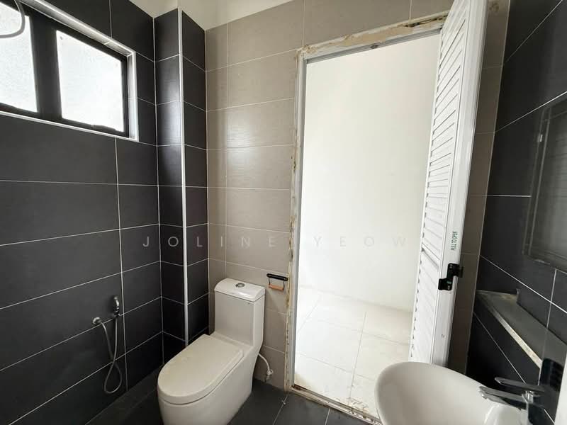 Rumah Teres 3 Tingkat untuk Dijual di Panorama Lapangan Perdana (Ipoh) - Joline YEOW - Bathroom - PropertyGuru.com.my