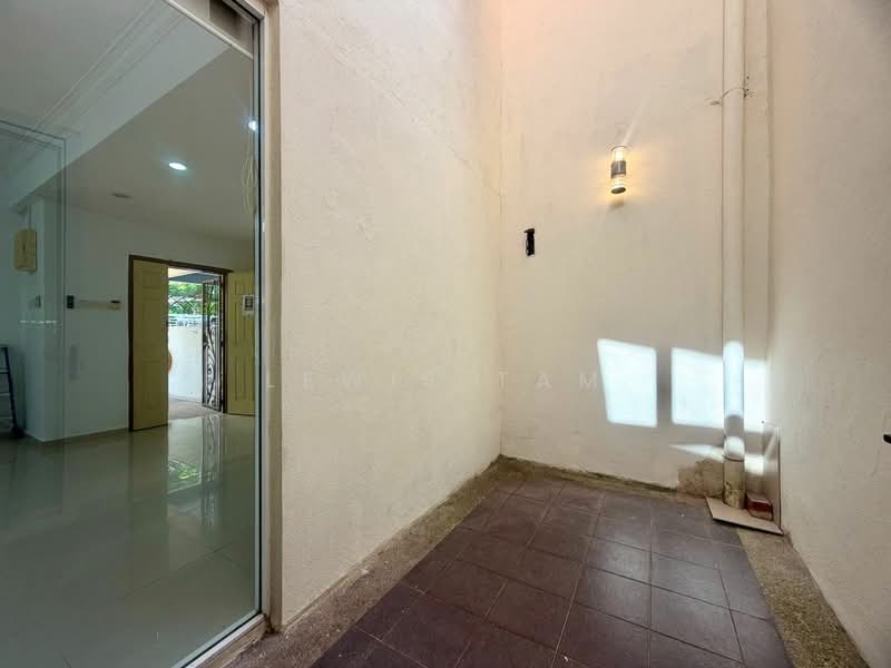 2-storey Terraced House for Sale in Bandar Baru Sungai Long (Kajang) - Lewis Tam - Entrance - PropertyGuru.com.my