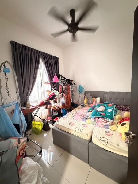 Semi-Detached House for Rent in Taman Glenmarie (Johor Bahru) - Sue Jin Tee - Bedroom - PropertyGuru.com.my
