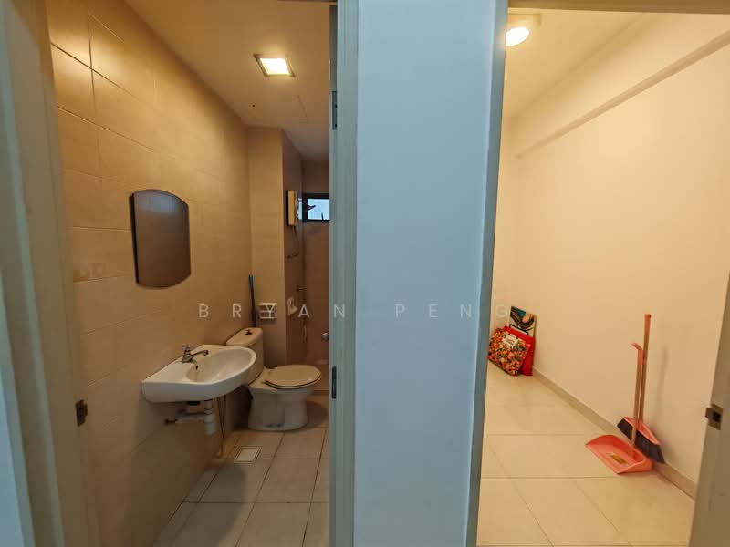 Servis Apartment untuk Disewa di Tropicana City Tropics - Bryan Peng - Bathroom - PropertyGuru.com.my