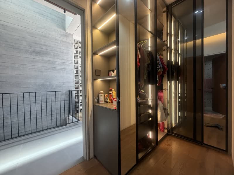 Rumah Banglo untuk Dijual di Bandar Sungai Long (Selangor) - Aivan Ng - Balcony - PropertyGuru.com.my