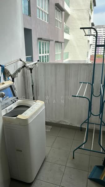 Servis Apartment untuk Disewa di Seasons Amara Larkin - Chew Yun Chan - Balcony - PropertyGuru.com.my