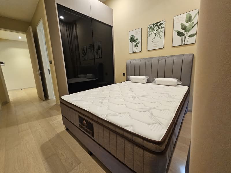 Service Residence for Sale at Star Residences Two - Sim Soo Chia - Bedroom - PropertyGuru.com.my