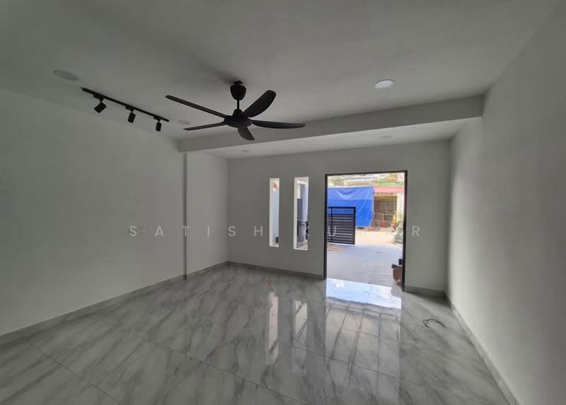 2-storey Terraced House for Sale in Taman Paling Jaya (Semenyih) - Satish Kumar - Living Room - PropertyGuru.com.my