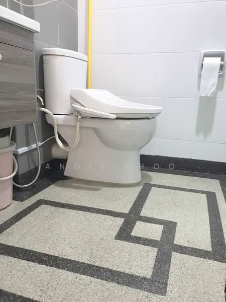 Condominium for Sale at SummerSkye Residences - Angie Khoo - Bathroom - PropertyGuru.com.my