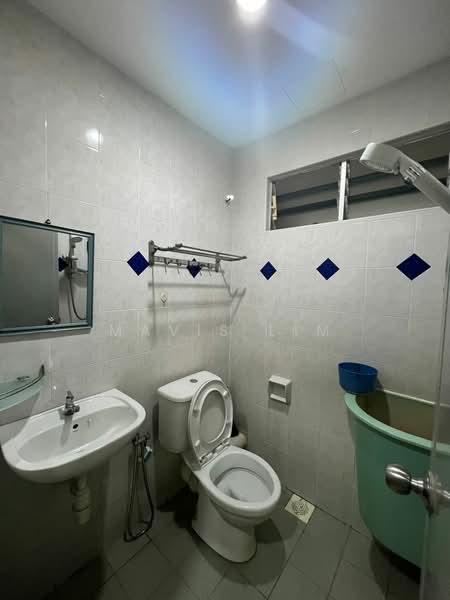Apartment for Rent at The Ocean View (Bandar Sri Pinang) - Mavis Lim - Bathroom - PropertyGuru.com.my