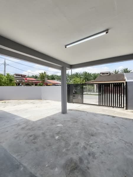Rumah Teres 1 Tingkat untuk Dijual di Taman Sentosa (Johor Bahru) - Yik Tat - Exterior - PropertyGuru.com.my