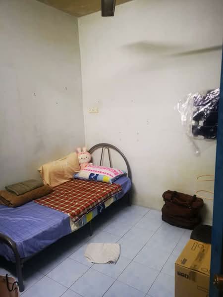 2-storey Terraced House for Sale in Bandar Mahkota Cheras (Cheras) - Lewis Tam - Bedroom - PropertyGuru.com.my