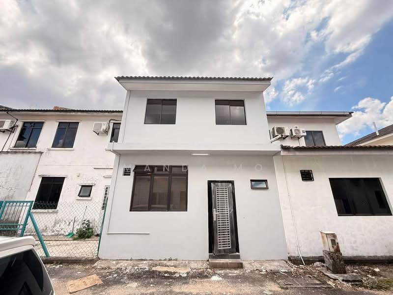 2-storey Terraced House for Sale in Bukit Indah (Iskandar Puteri (Nusajaya)) - Amanda Moi - Exterior - PropertyGuru.com.my