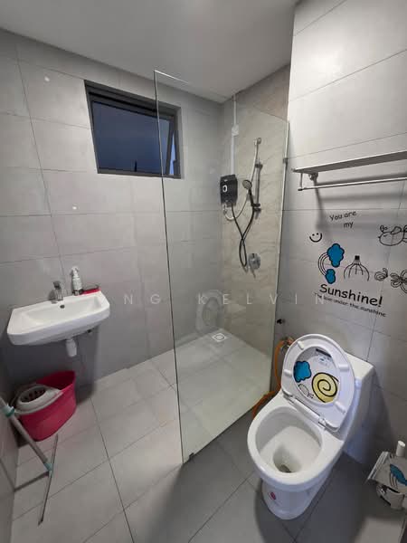 Kondominium untuk Dijual di The Holmes 2 - Yong Kelvin - Bathroom - PropertyGuru.com.my