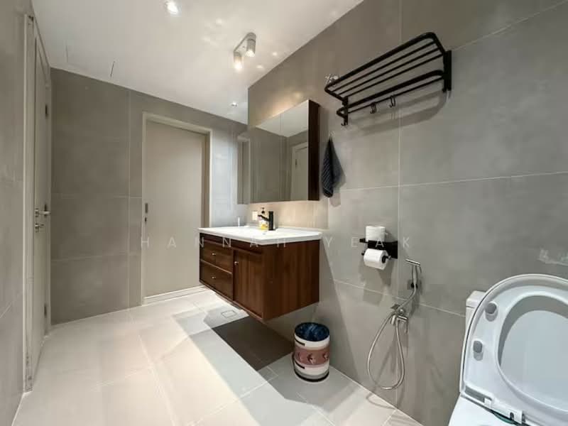 Servis Apartment untuk Dijual di Atwater : Service Residences - Hannah Yeak - Bathroom - PropertyGuru.com.my