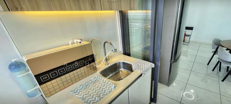 Servis Apartment untuk Dijual di Suasana @ Utropolis - Ashley Tan - Kitchen - PropertyGuru.com.my