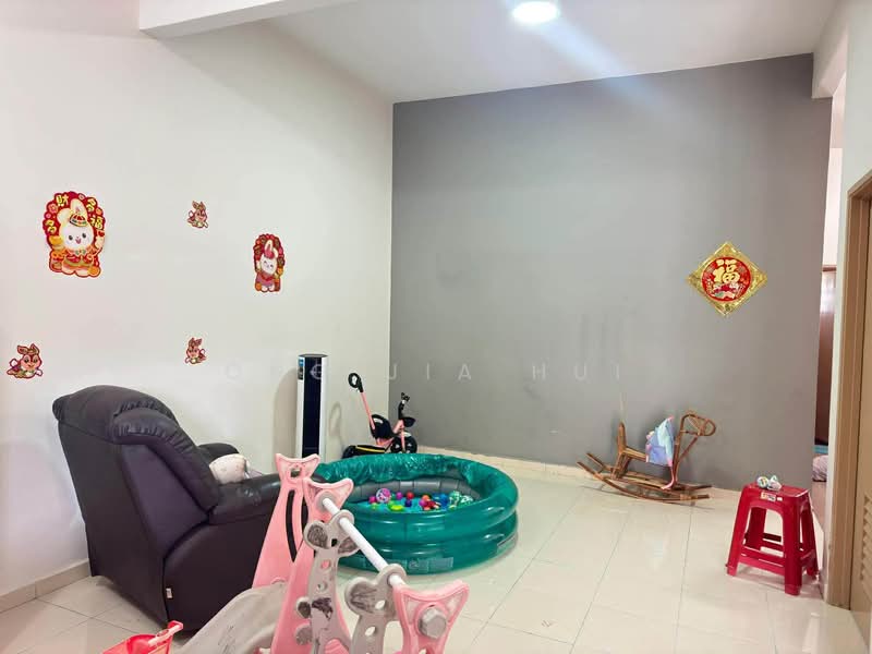 Terraced House for Sale in Seremban (Negeri Sembilan) - Ong Jia Hui - Living Room - PropertyGuru.com.my