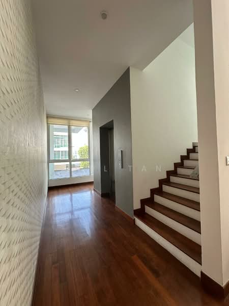 Bungalow for Sale in Cyberjaya (Selangor) - Paul TAN - Corridor - PropertyGuru.com.my