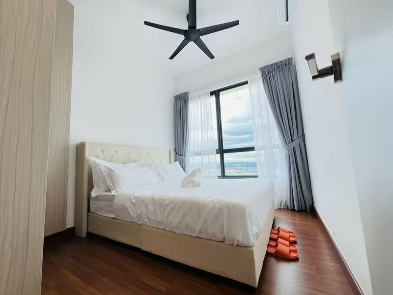 Service Residence for Sale at Atwater : Service Residences - Hannah Yeak - Bedroom - PropertyGuru.com.my