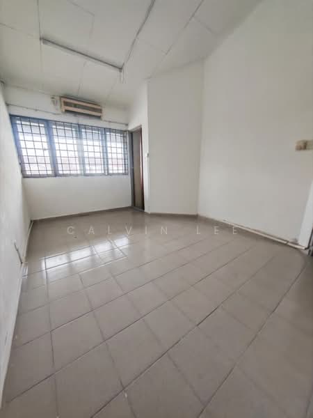2-storey Terraced House for Sale in Taman Desa Cemerlang (Ulu Tiram) - Calvin Lee - PropertyGuru.com.my
