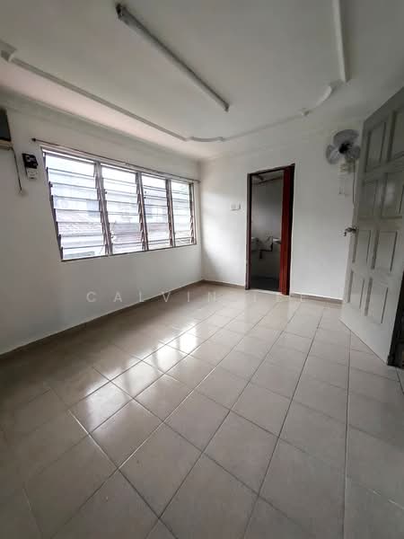 2-storey Terraced House for Sale in Taman Desa Cemerlang (Ulu Tiram) - Calvin Lee - PropertyGuru.com.my