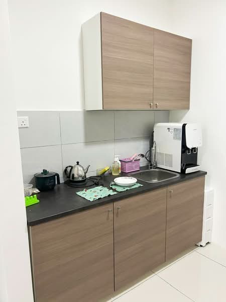 Service Residence for Rent at Vivo Executive Apartment - Andrew Chow - Kitchen - PropertyGuru.com.my