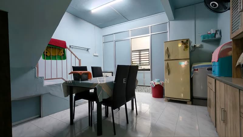 Rumah Teres 2 Tingkat untuk Dijual di Bandar Muar (Muar) - Micole Tan - Dining Room - PropertyGuru.com.my