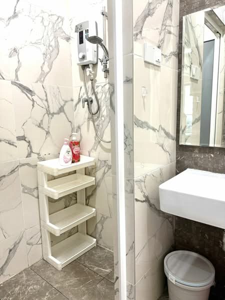 Servis Apartment untuk Disewa di The Grand Subang Jaya SS15 - Teh KS - Bathroom - PropertyGuru.com.my