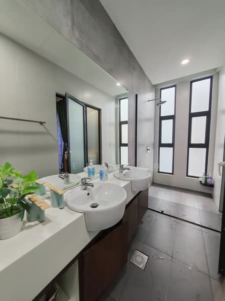Condominium for Rent at Onyx Residence @ Gala City - Jeno Tan - Bathroom - PropertyGuru.com.my