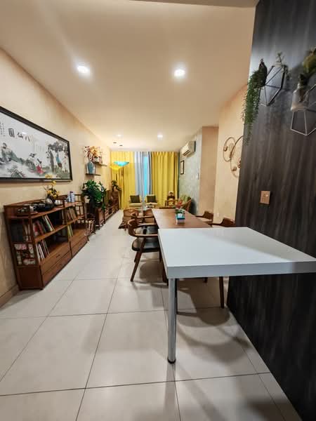 Condominium for Rent at Onyx Residence @ Gala City - Jeno Tan - Living Room - PropertyGuru.com.my