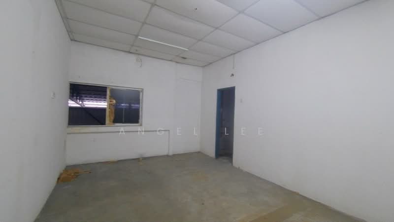 Factory for Rent in Taman Tan Sri Yaacob (Johor Bahru) - Angel Lee - Interior - PropertyGuru.com.my