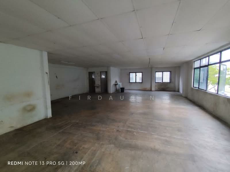 Sentral 27 Industrial Park - 2