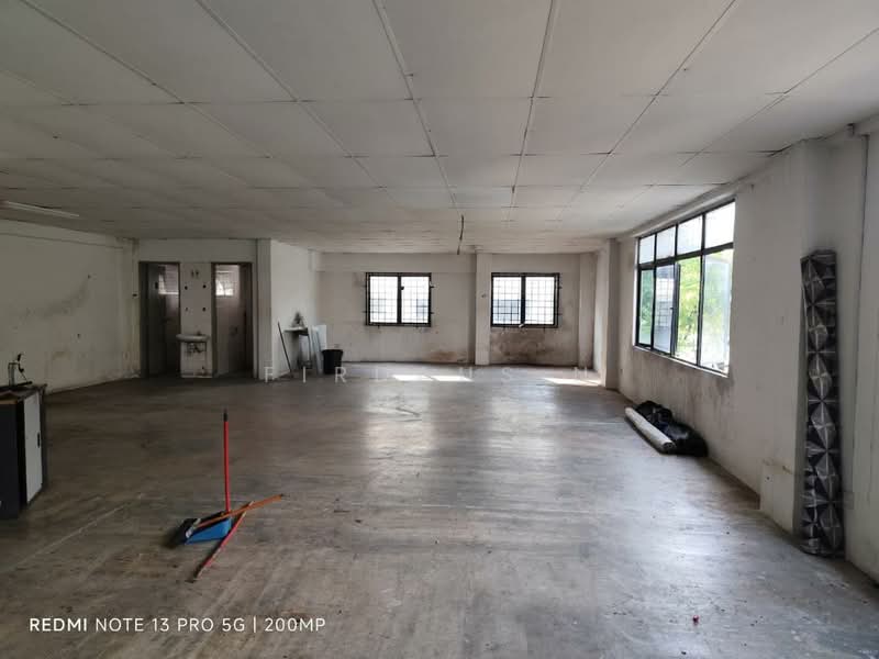 Sentral 27 Industrial Park - 4