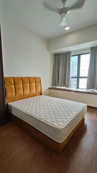 Kondominium untuk Disewa di Bay Laurel @ Country Garden Danga Bay - Ember Lim - Bedroom - PropertyGuru.com.my