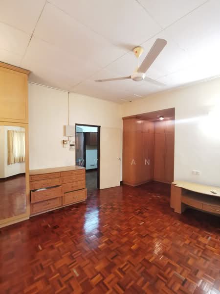2-storey Terraced House for Rent in Bandar Utama 2 (Bandar Utama) - Amy Tan - Interior - PropertyGuru.com.my