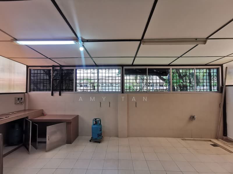 2-storey Terraced House for Rent in Bandar Utama 2 (Bandar Utama) - Amy Tan - Kitchen - PropertyGuru.com.my