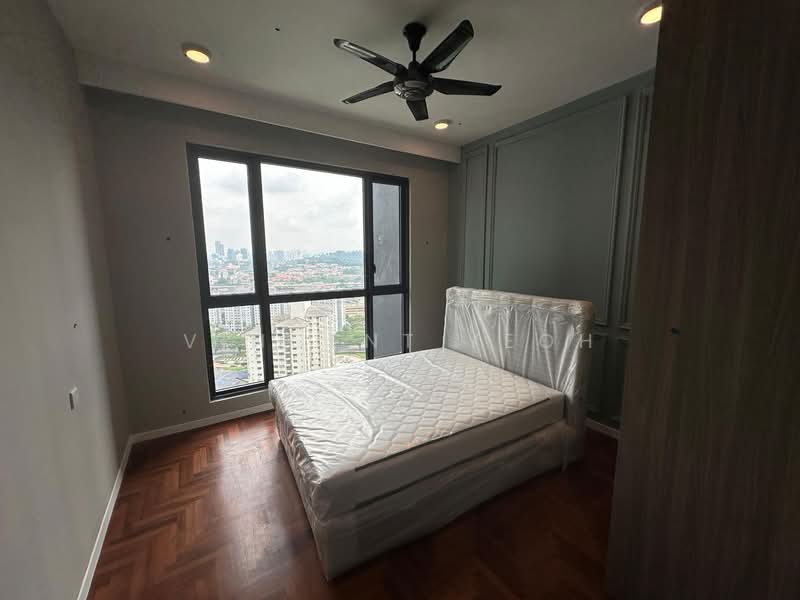 Service Residence for Rent at Bloomsvale Menara Vista Petaling - Vincent Yeoh - Bedroom - PropertyGuru.com.my