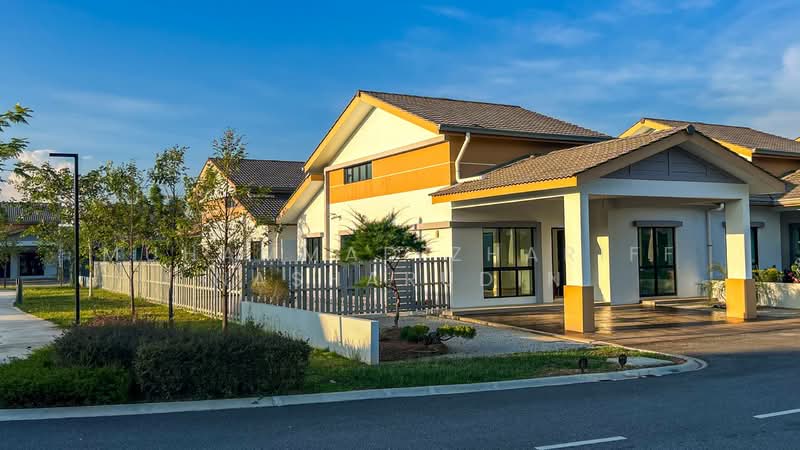 Bungalow for Sale in Seberang Perai (Penang) - Muhammad Zhariff Nasharudin - Exterior - PropertyGuru.com.my