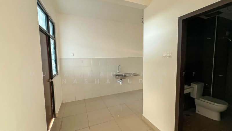 Bungalow for Sale in Seberang Perai (Penang) - Muhammad Zhariff Nasharudin - Kitchen - PropertyGuru.com.my
