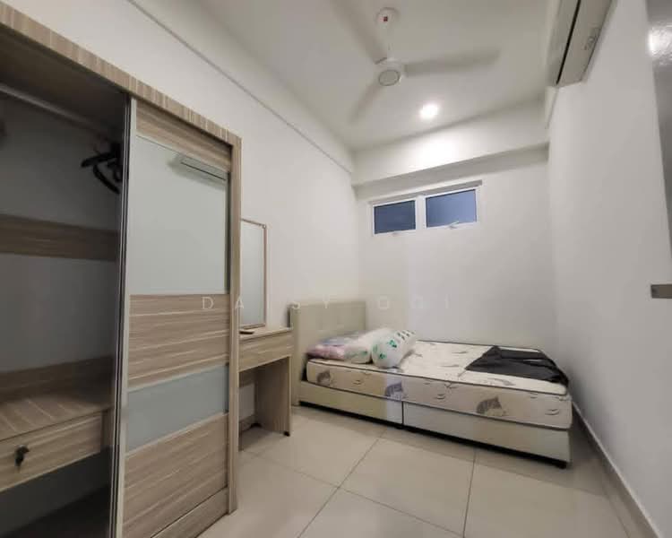 Kondominium untuk Disewa di Tropicana Bay Residences - Daisy Ooi - Bedroom - PropertyGuru.com.my