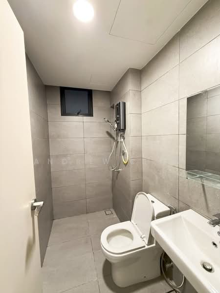 Service Residence for Rent at Vivo Executive Apartment - Andrew Chow - Bathroom - PropertyGuru.com.my