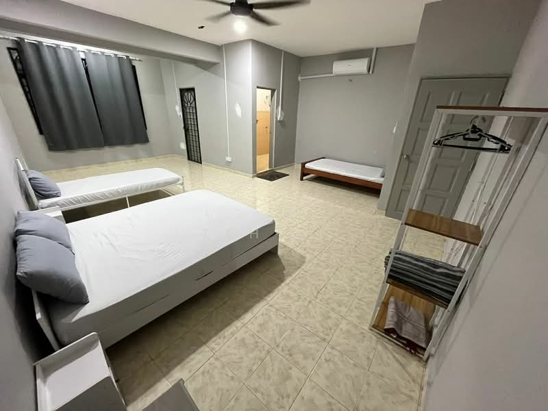 2-storey Terraced House for Rent in Seksyen 18 (Shah Alam) - Teh KS - Bedroom - PropertyGuru.com.my